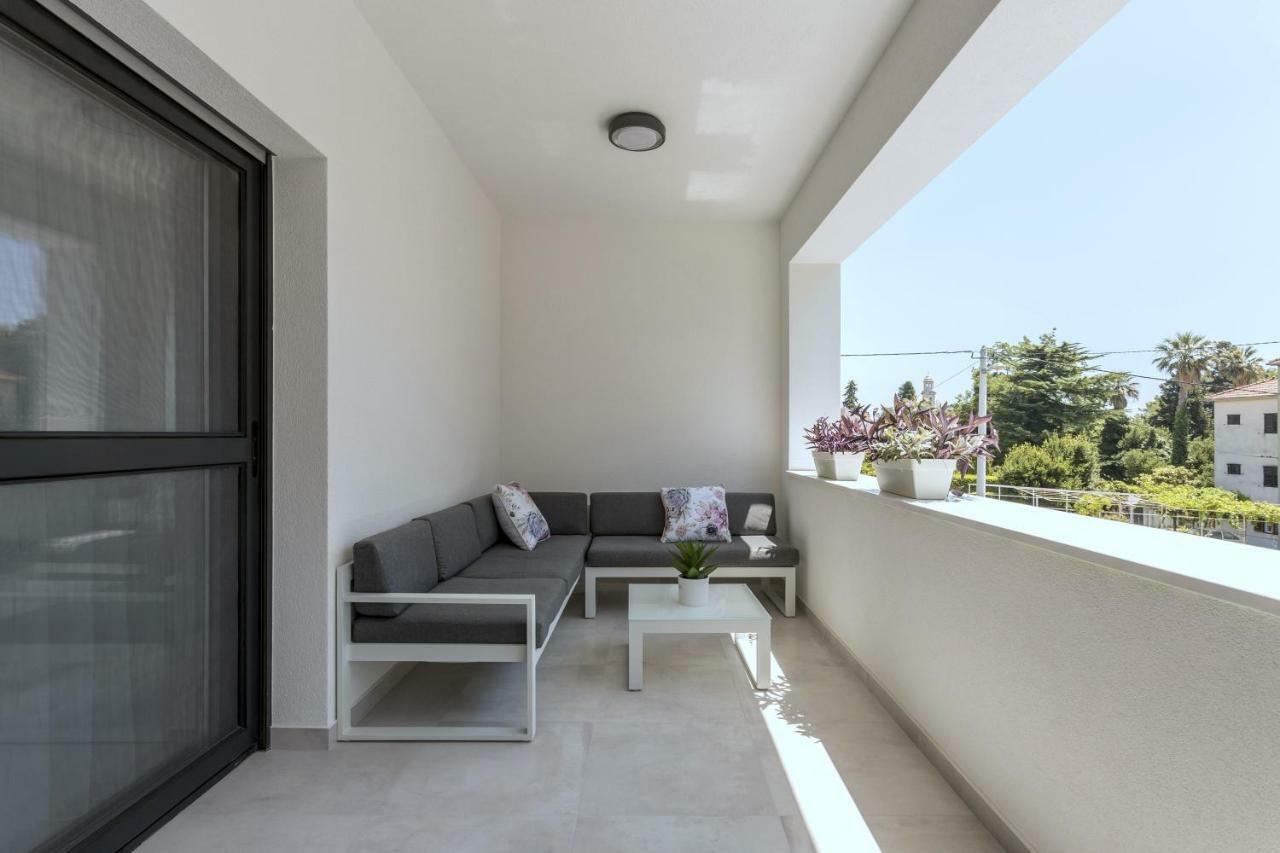 Villa Ema Kastela With Private Heated Pool Extérieur photo