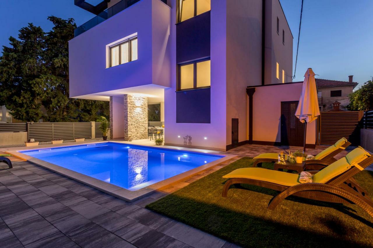 Villa Ema Kastela With Private Heated Pool Extérieur photo