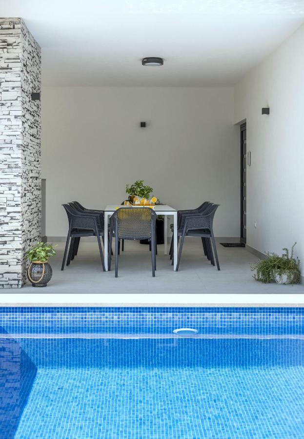 Villa Ema Kastela With Private Heated Pool Extérieur photo